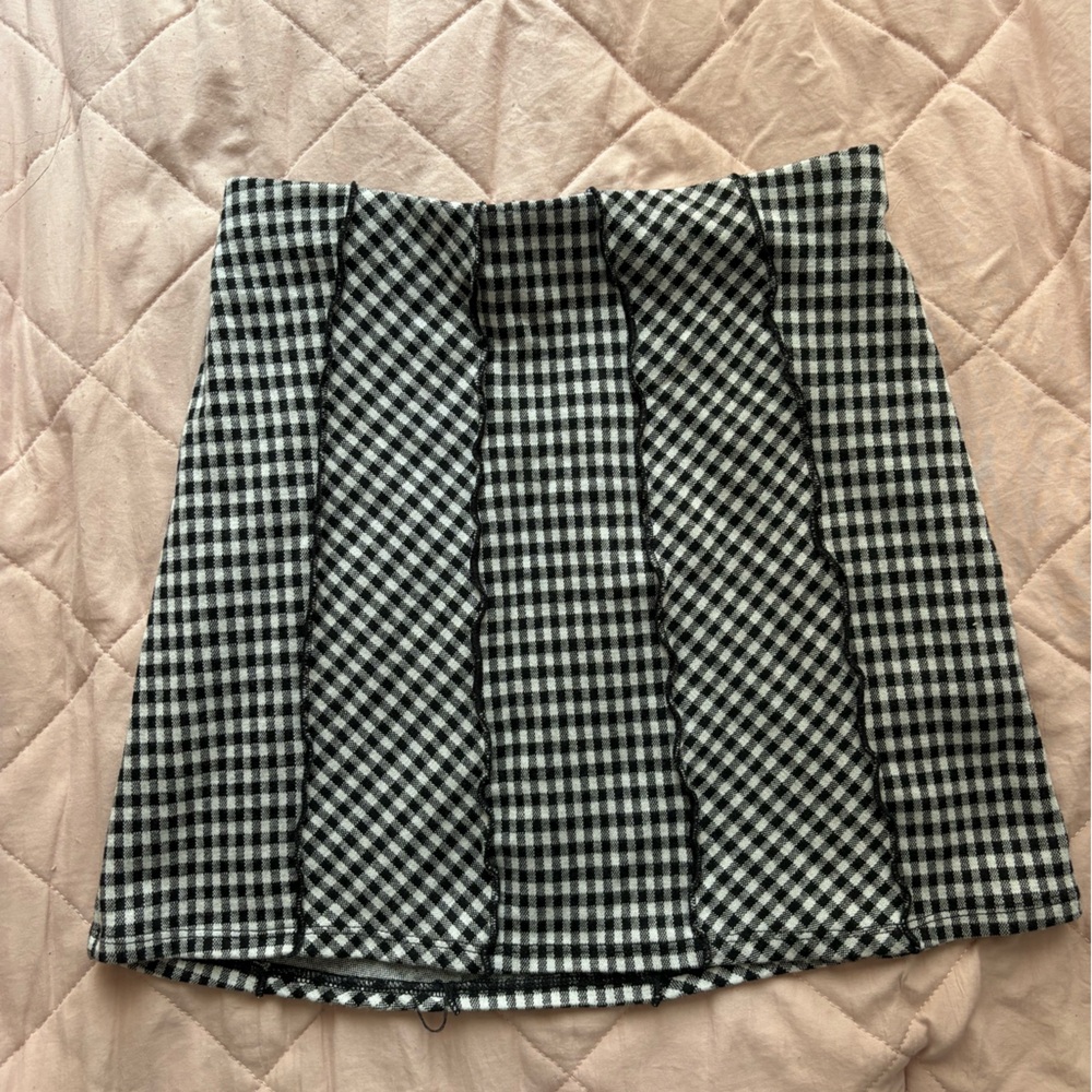 Classic Black and White Checkered Skirt